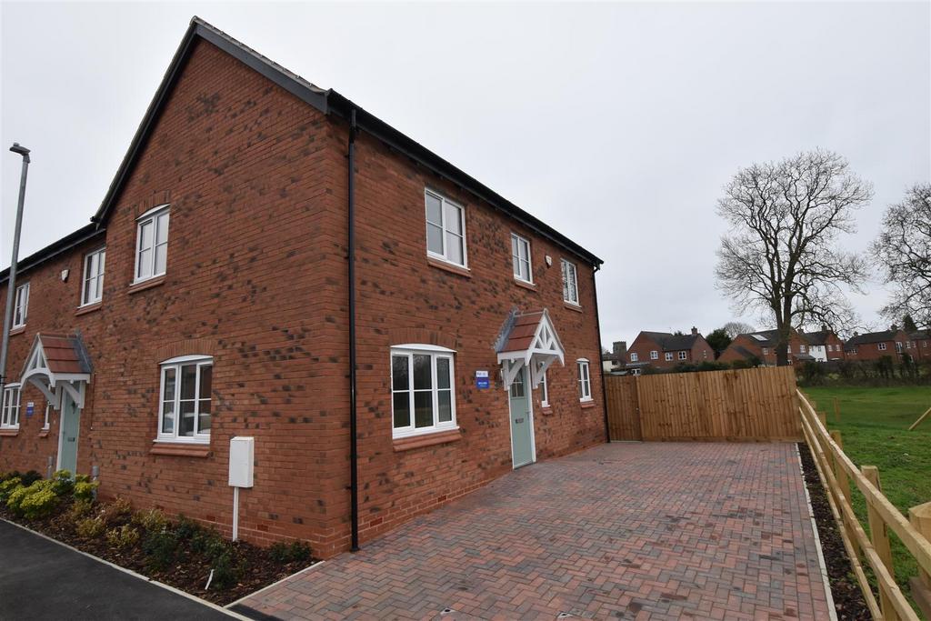 Rugby Road, Swinford, Lutterworth 3 bed semidetached house for sale