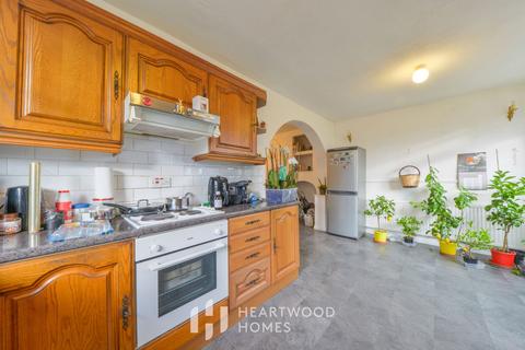 2 Maxwell Road, St Albans, AL1 5LA