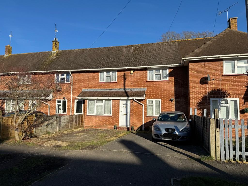 Hobart Drive, Hythe, Southampton, Hampshire, SO45 3 bed terraced house