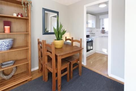 114/7 Springfield, Edinburgh, EH6 5SD
