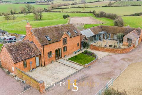 5 bedroom equestrian property for sale - Nafford Bank Farm, Eckington, Worcestershire