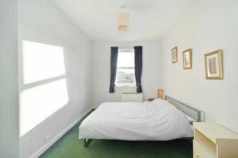 15 Thames Circle, London, E14 3RX