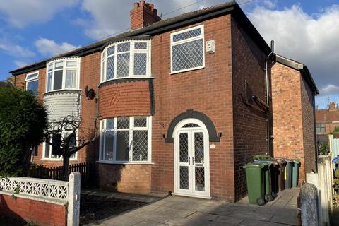 3 bedroom semi-detached house for sale, Maple Avenue, Denton, Manchester M34