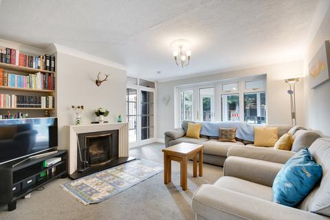 24 Johnson Road, Chelmsford, CM2 7JL