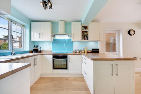 24 Johnson Road, Chelmsford, CM2 7JL