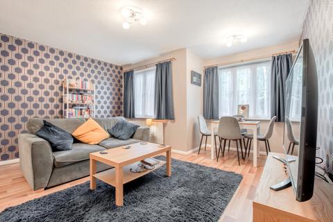30 Jeffcut Road, Chelmsford, CM2 6XN