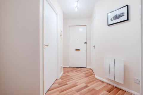 30 Jeffcut Road, Chelmsford, CM2 6XN