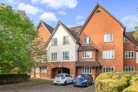 30 Jeffcut Road, Chelmsford, CM2 6XN
