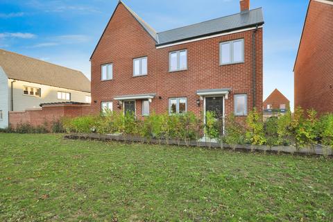 3 bedroom semi-detached house to rent, Choat Place, Beaulieu Park