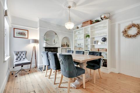 156 Upper Bridge Road, Chelmsford, CM2 0BB