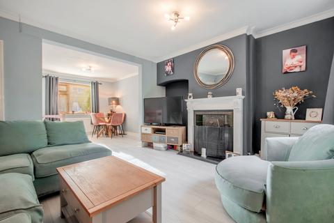 184 Upper Bridge Road, Chelmsford, CM2 0AY