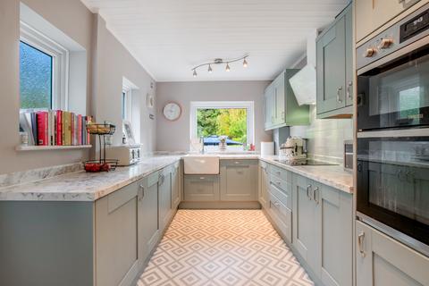 184 Upper Bridge Road, Chelmsford, CM2 0AY