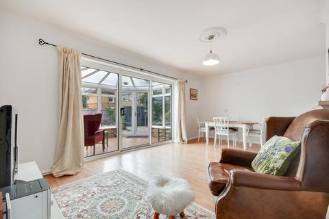 4 bedroom detached house for sale, Southborough Road, Old Moulsham