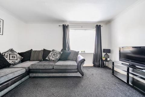 1 bedroom maisonette for sale, The Greenway, Ickenham, Uxbridge