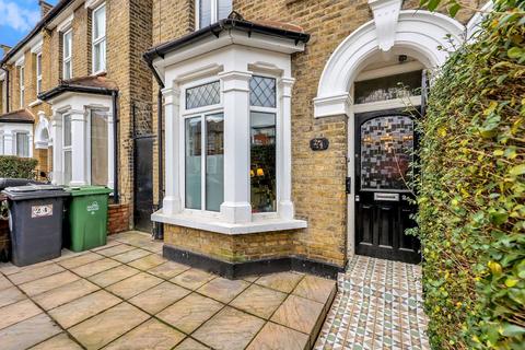 24 Balmoral Road, London, E10 5ND