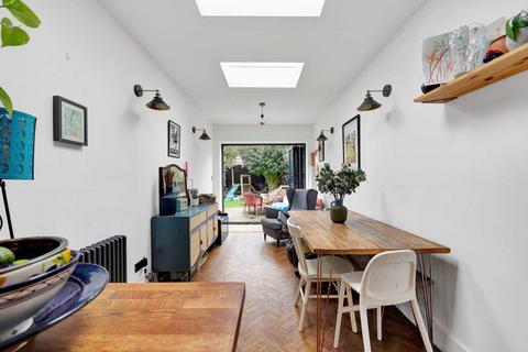 24 Balmoral Road, London, E10 5ND