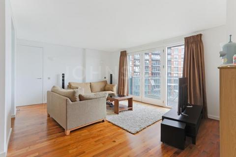 2 bedroom apartment for sale, New Providence Wharf, Fairmont Avenue, London, E14