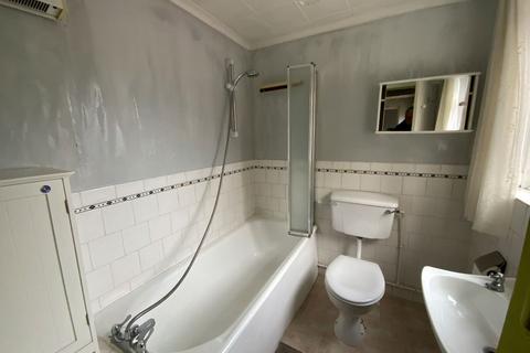 107 Aldersley Road, Wolverhampton, WV6 9NE