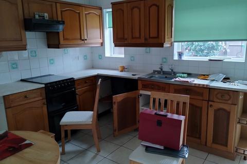 132 Dixon Street, Wolverhampton, WV2 2BG