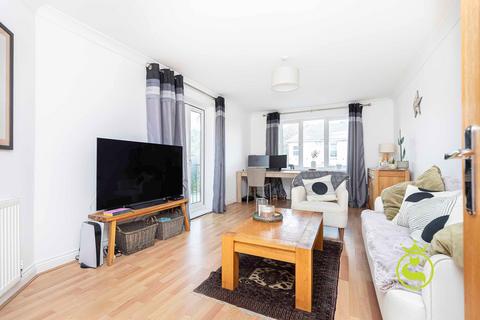 2 bedroom apartment for sale, Seashells, Bournemouth BH4