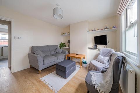 11 Kent Road, West Wickham, BR4 0JL
