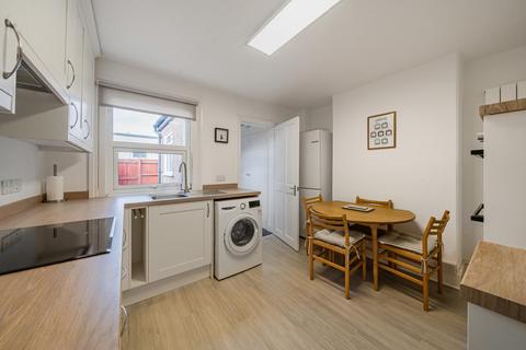 11 Kent Road, West Wickham, BR4 0JL