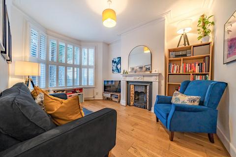3 Vant Road, London, SW17 8TH