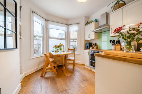 3 Vant Road, London, SW17 8TH