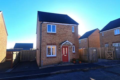 3 bedroom detached house for sale, Clos Coed Derw, Penygroes, Llanelli, SA14