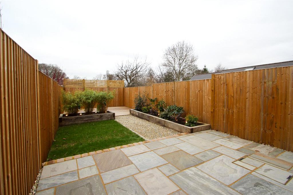 Swanwick Lane, Swanwick, Southampton, Hampshire, SO31 2 bed terraced