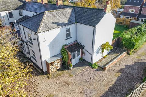 4 bedroom semi-detached house for sale, Sheepcote Cottages, Bromsgrove, B61 0BH