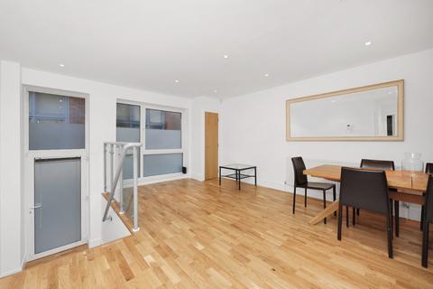 2 bedroom apartment for sale, Britton Street, EC1M