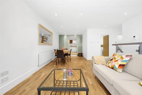 2 bedroom apartment for sale, Britton Street, EC1M