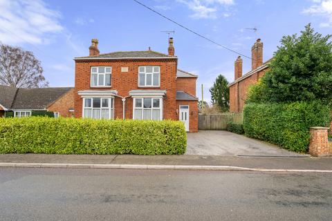 4 bedroom detached house for sale, Willoughby Road, Boston, PE21