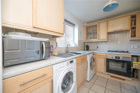 15 Kennedy Close, London Colney, St Albans, AL2 1GR
