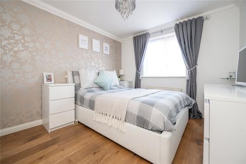 15 Kennedy Close, London Colney, St Albans, AL2 1GR