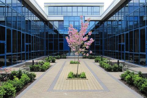 3 bedroom apartment to rent, Grand Union House, Buckinghamshire SL0