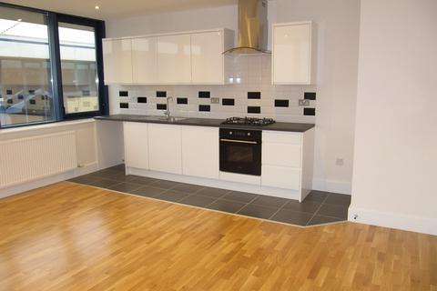 3 bedroom apartment to rent, Grand Union House, Buckinghamshire SL0