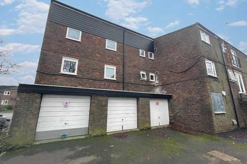 Garage for sale, Warren Bank, Milton Keynes MK6