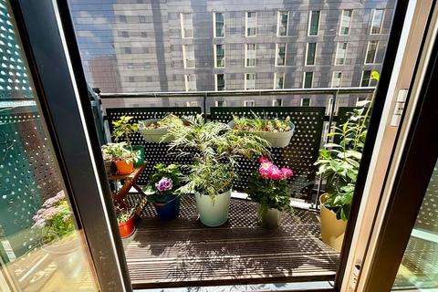 2 bedroom apartment for sale, Masshouse Plaza, Masshouse Lane, Birmingham, B5