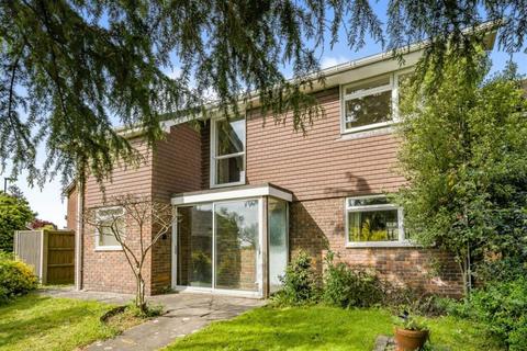 83 Maplehurst Road, Chichester, PO19 6RP