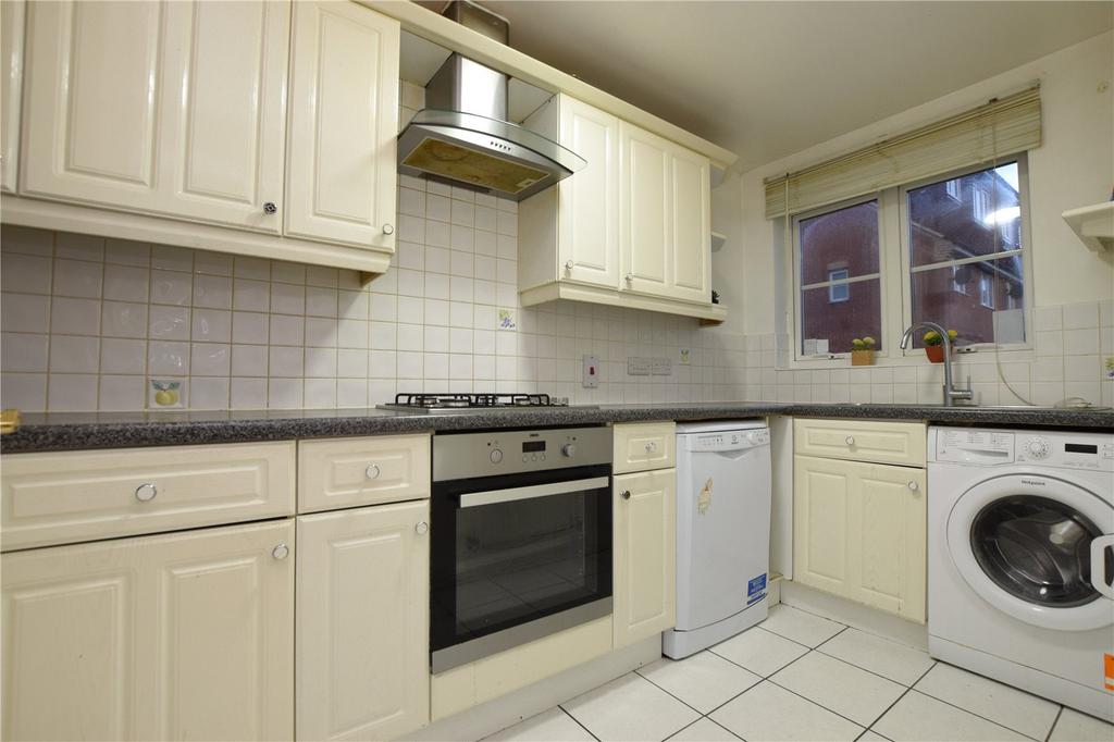 Westfield Gardens, Romford, RM6 3 bed end of terrace house for sale £
