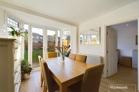 4 bedroom detached house for sale, Bromefield, Middlesex HA7