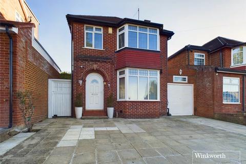 4 bedroom detached house for sale, Bromefield, Middlesex HA7