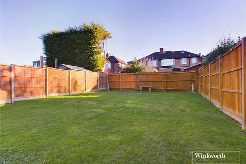 4 bedroom detached house for sale, Bromefield, Middlesex HA7