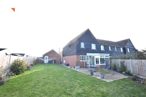 3 bedroom end of terrace house for sale, Shelley Road, Clacton-on-Sea