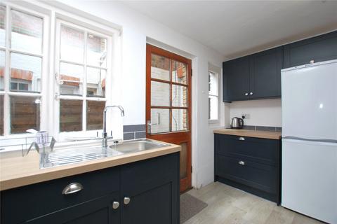 5 bedroom semi-detached house to rent, Sydenham Road, Guildford, Surrey, GU1