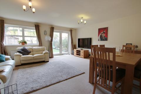 23 Regency Place, Fareham, PO15 5JE