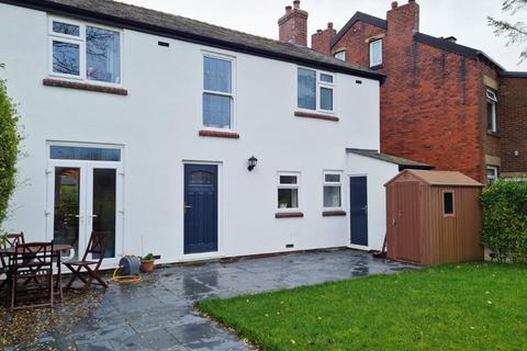 9 Rush Hill Road, Uppermill, Oldham, OL3 6JD
