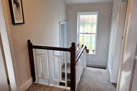 9 Rush Hill Road, Uppermill, Oldham, OL3 6JD